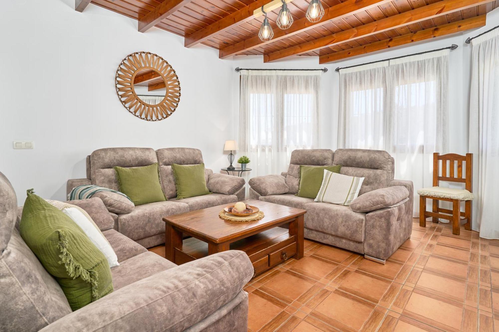 Villa Javier En Sayalonga ภายนอก รูปภาพ